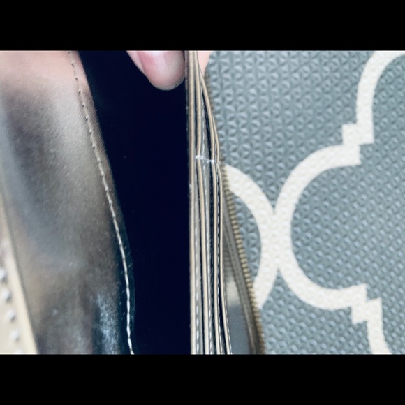 Marc Jacob long wallet - Picture 11 of 13